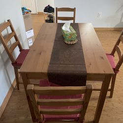 Ikea Dining Table 4 Chairs With Cushion 