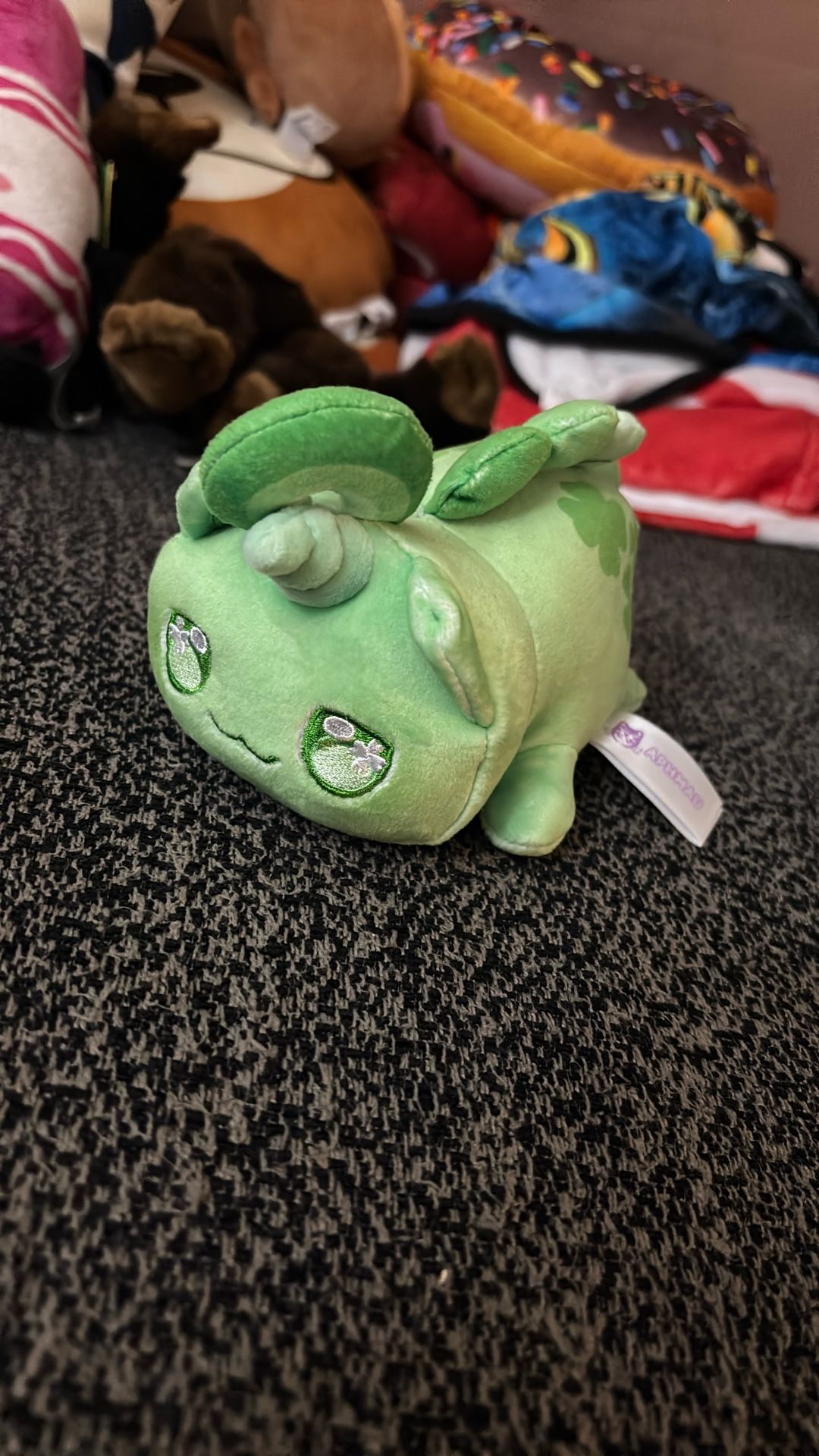 APHMAU plushie