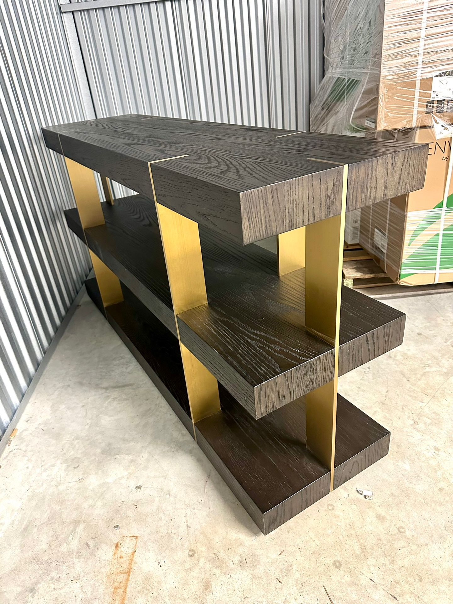 Restoration, Hardware VERRAZANO CONSOLE TABLE