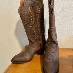 Woman’s Cow Girl Boots