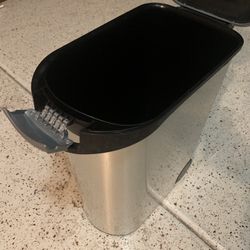 Storage Container or Trash Can