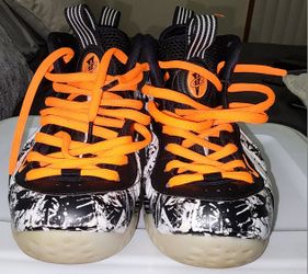 Size 7 1/2 Nike Foamposite