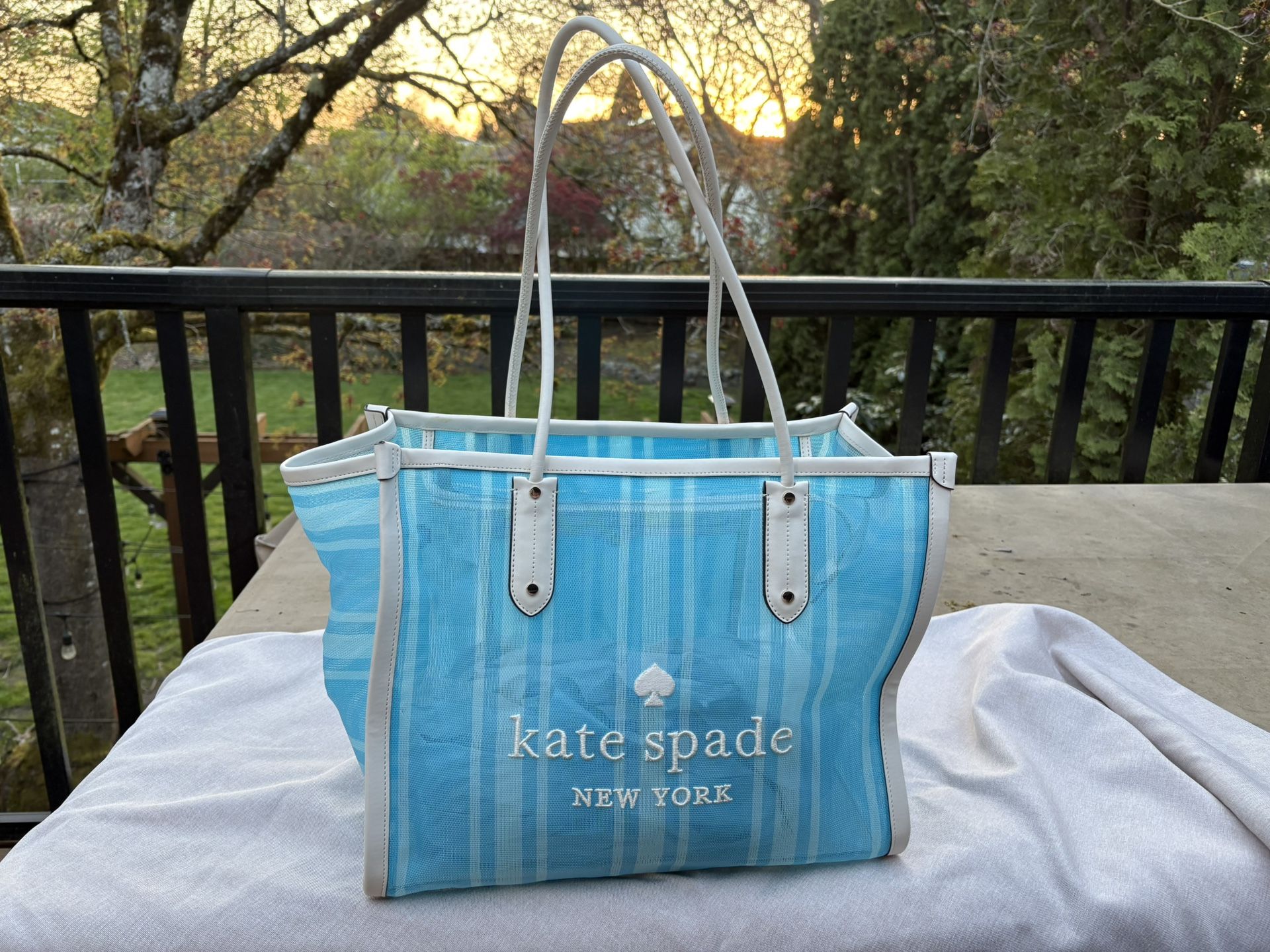 Kate Spade New York Ella Extra Large Tote bag