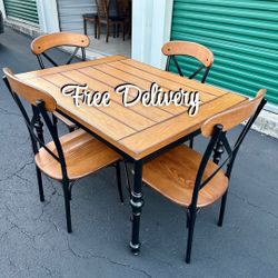 Dining Set Table and 4 Chairs See photos and details