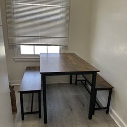 Dining/kitchen Table with 2 Benches