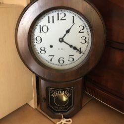 Regulator Clock