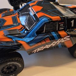 Traxxas Slash 4x4 