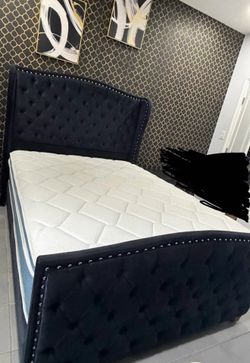Queen bed