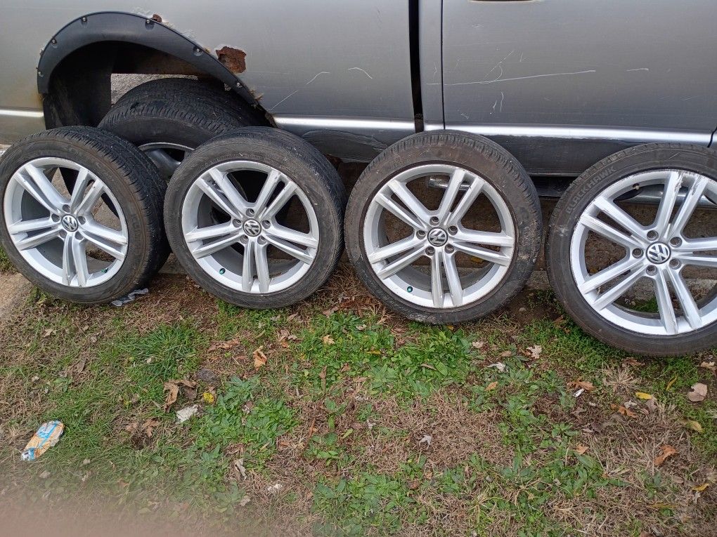 Volkswagen Passat 18inch Wheels And Tires