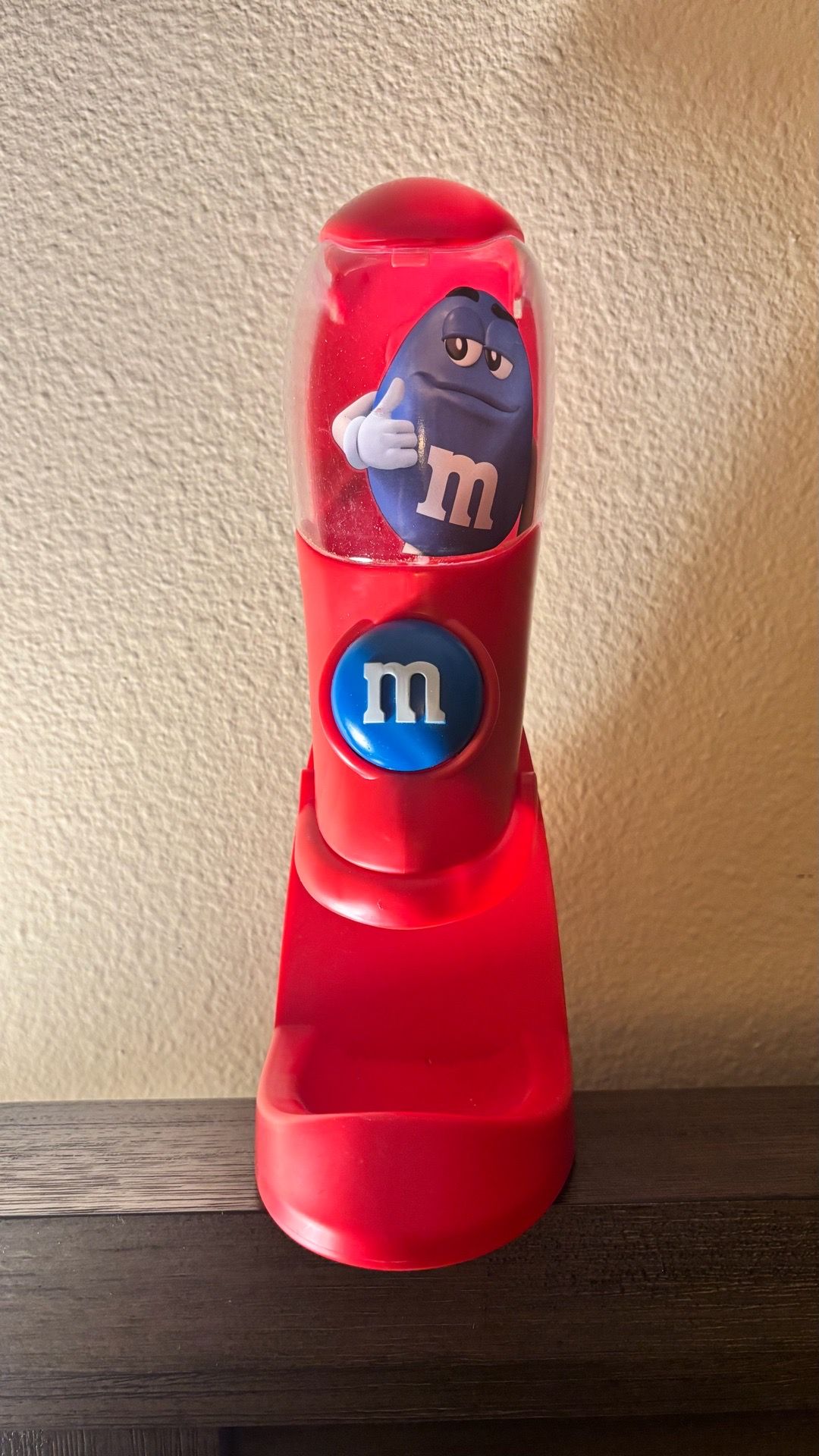 M&M Dispenser