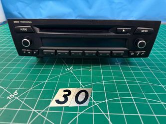 2005-2012 BMW 328i Xdrive AUDI RADIO RECIEVER CD SAT OEM