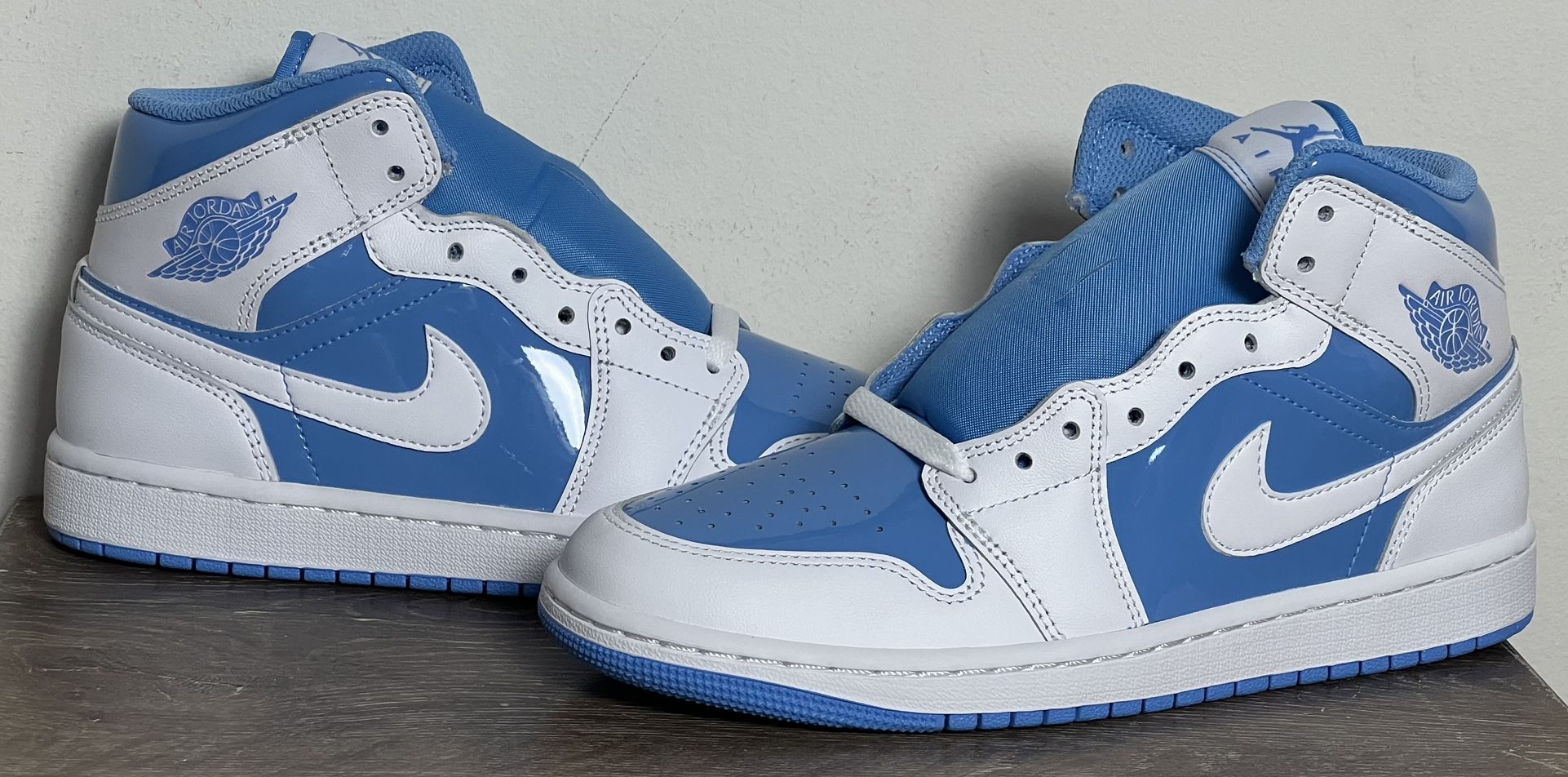 Air Jordan 1 Mid SE Legend Blue | Men’s Size 7 | FZ2142-114 (2024) NEW