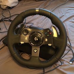 Logitech G923 Steering Wheel