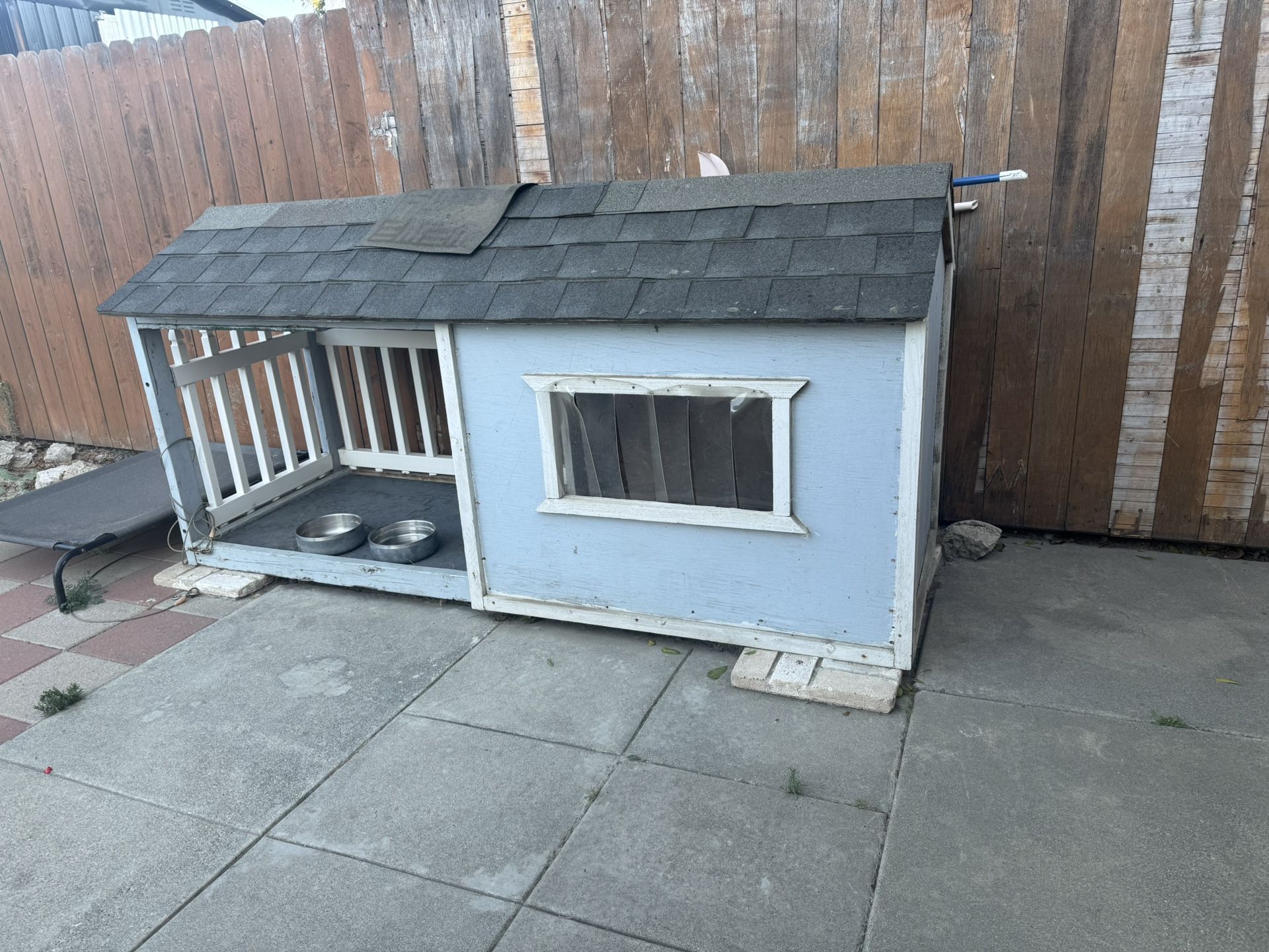 Dog House