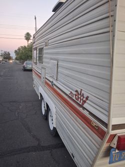 Alto Travel Trailer Camper
