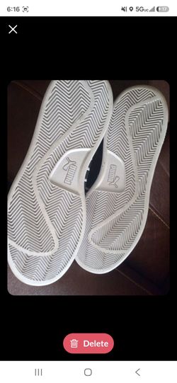Leather Puma Tennis Shoe
