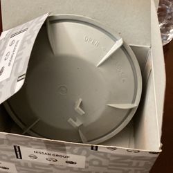 350z headlight Cover 03-05 Only 