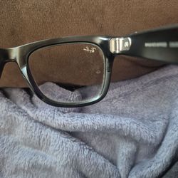 Meta qwest ray ban smart glasses