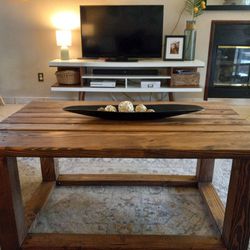 Hard Wood Coffe Table