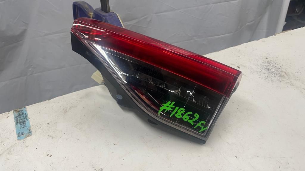 2019-2022 Toyota Avalon Taillight Right Side 