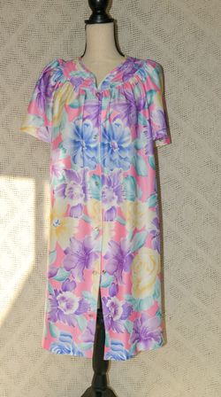 Vintage Bright Floral Robe