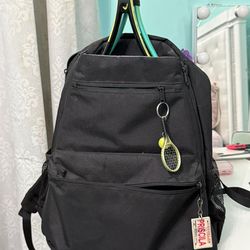 Black tennis backpack