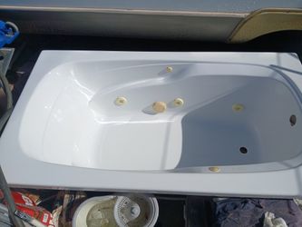 Jacuzzi Tub