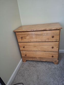 3-Drawer Wood Dresser