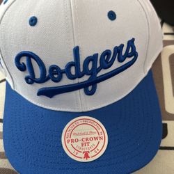 Mitchell And Ness Snapback And Fitted