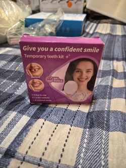 Cover missing tooth