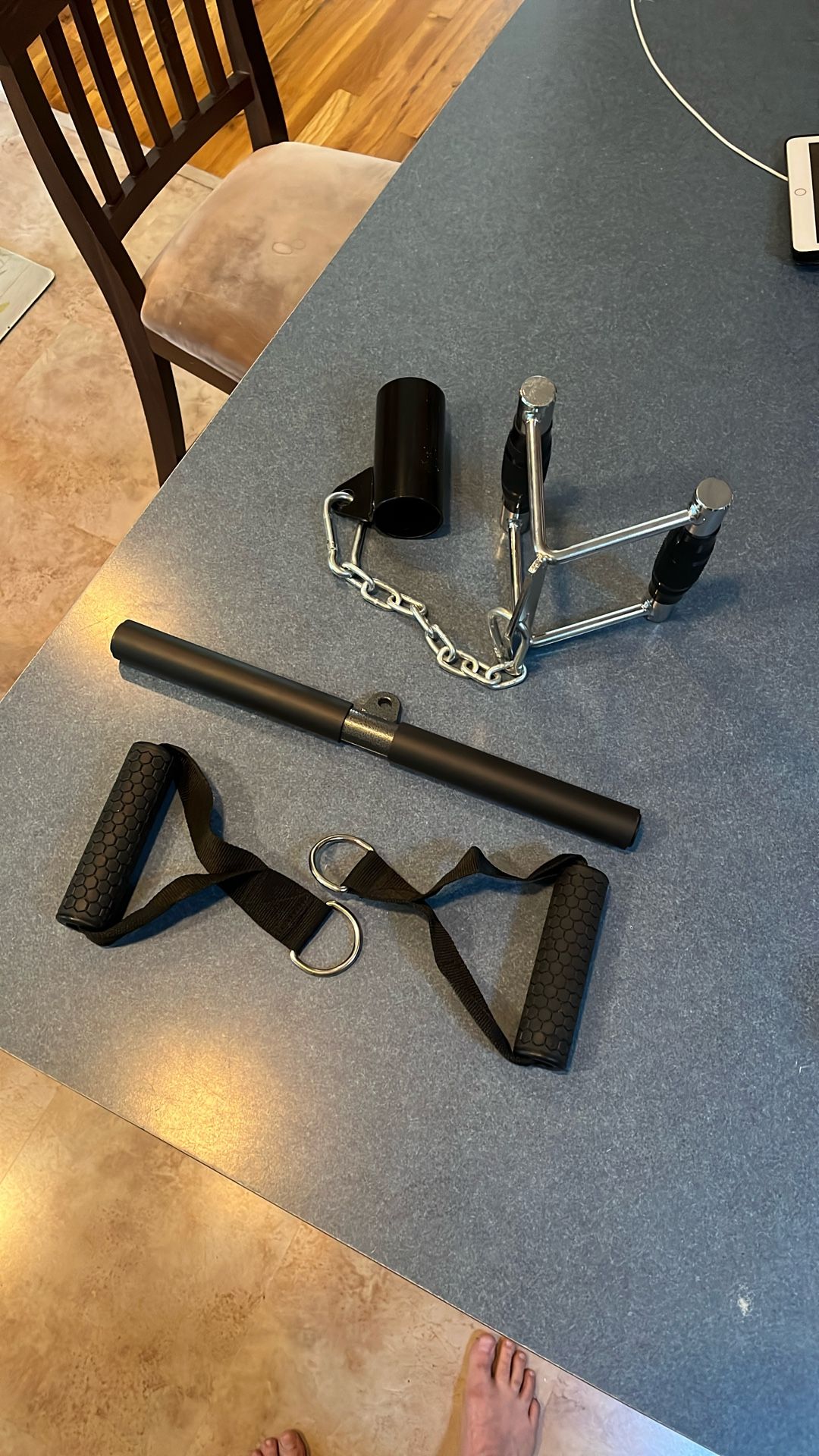 Lat Pulldown Cable Attachments.