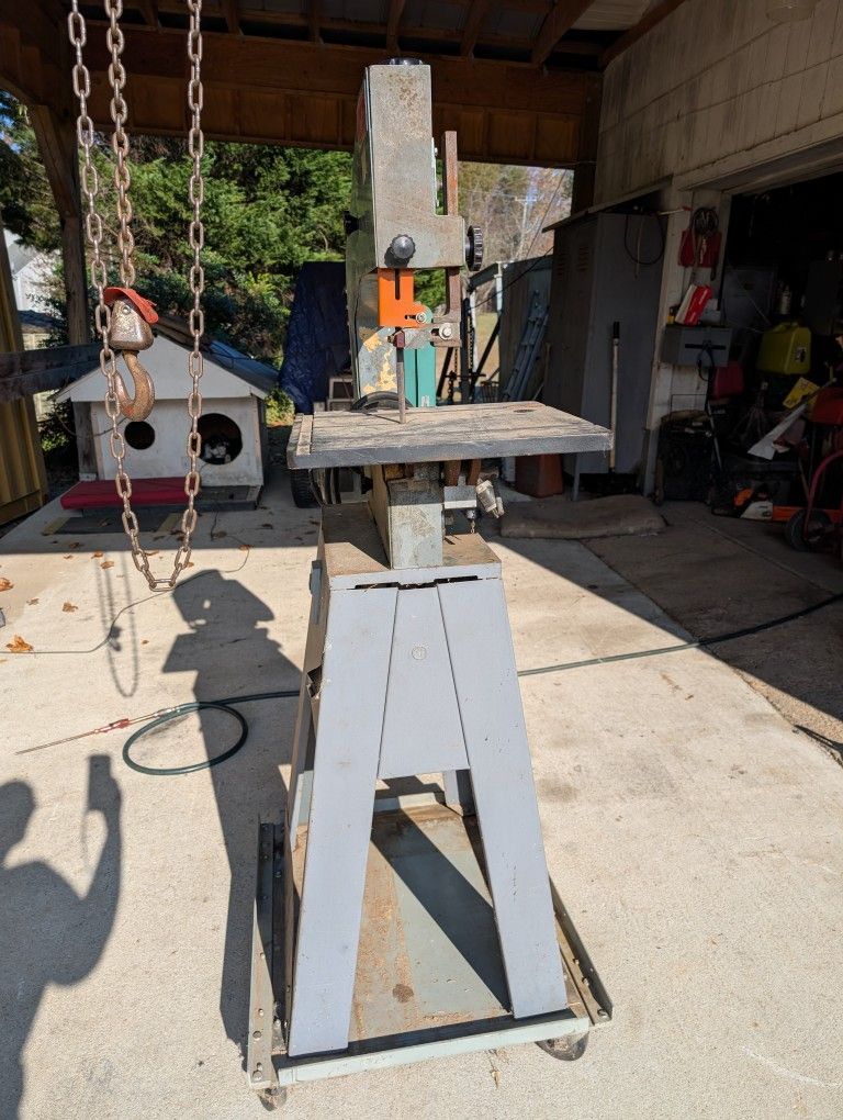 Dayton Bandsaw 3Z801
