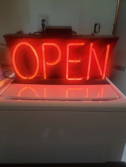 Manage Neon "Open" Light