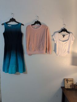 Women's Clothes 