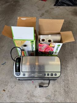 Food Saver & Extra Bags