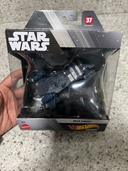Hot Wheels Star Wars Onyx Cinder Starship