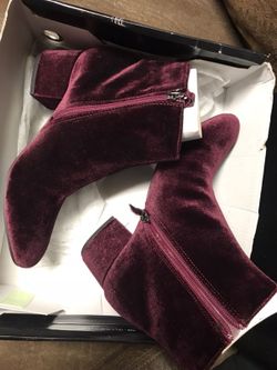 Burgundy velvet booties - 7.5 New