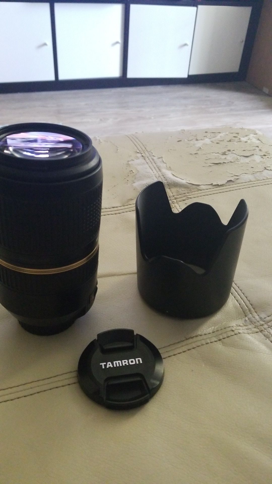 TAMRON 70-300 CAMERA LENSE FOR NIKON