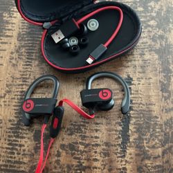 Beats wireless headphones