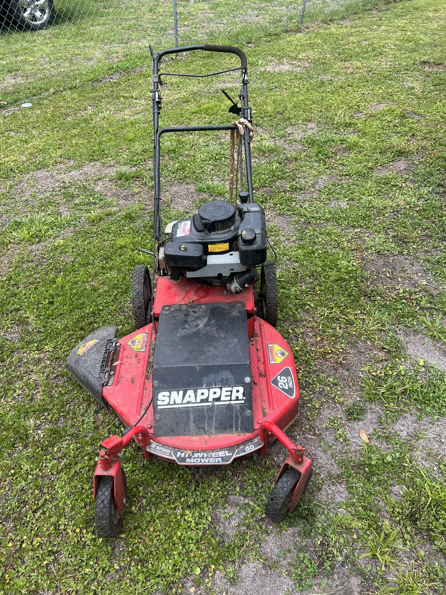 Snapper Self-Propelled 26 Inch Cut Lawnmower Only $300
