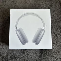 Apple AirPods Max Wireless Over-Ear Headphones