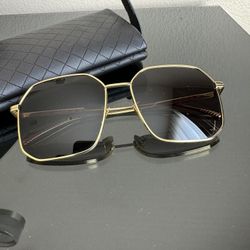 BOTTEGA VENETA Sunglasses 