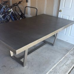 Dining room table and chairs, gray good condition