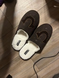 True religion slides size 11-12