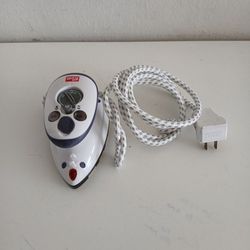 Travel Iron like New  + 2 screenshield for Apple watch New and various  pads New  for Only 5 dollars.
Incredible https://offerup.com/redirect/?o=ZGVhb