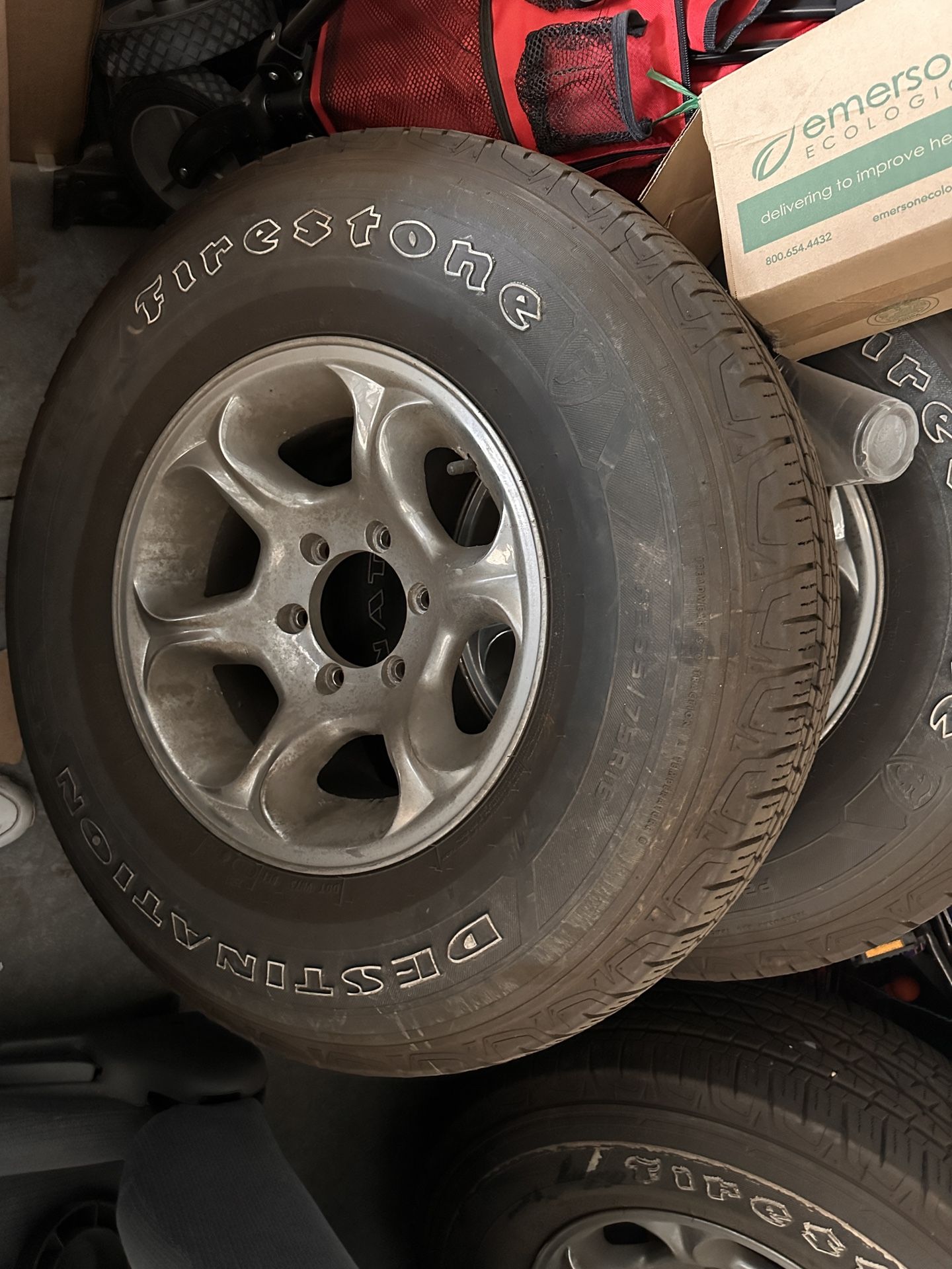 Chevrolet Silverado/ Gmc Sierra/yukon Wheels And Tires