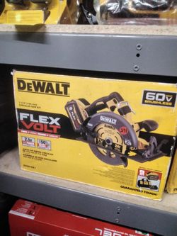 DEWALT 7-1/4 CIRCULAR SAW KIT