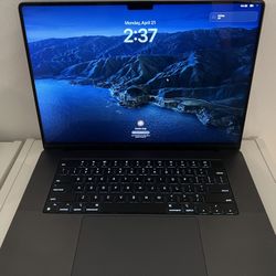 MacBook pro 16 Inch 2024 Model