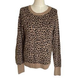 Pull Over Sweater Leopard Print Lightweight Size L