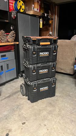 Rigid Rolling tool box